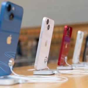 iPhone 14 Users Get 1 Year Free Extension To Emergency SOS Via Satellite Feature