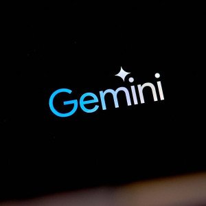 Weekly Tech Recap: From Google Bard rename to LinkedIn's new AI features, checkout the top tech news of the week