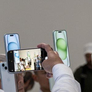 iPhone 14 Pro Max, iPhone 15 Pro Max top world's best-selling smartphone list; now, buy one with huge discount